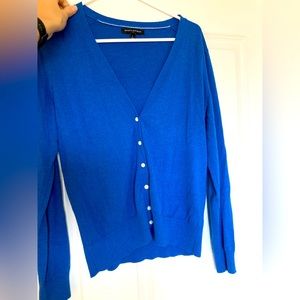 Banana Republic buttonUp sweater